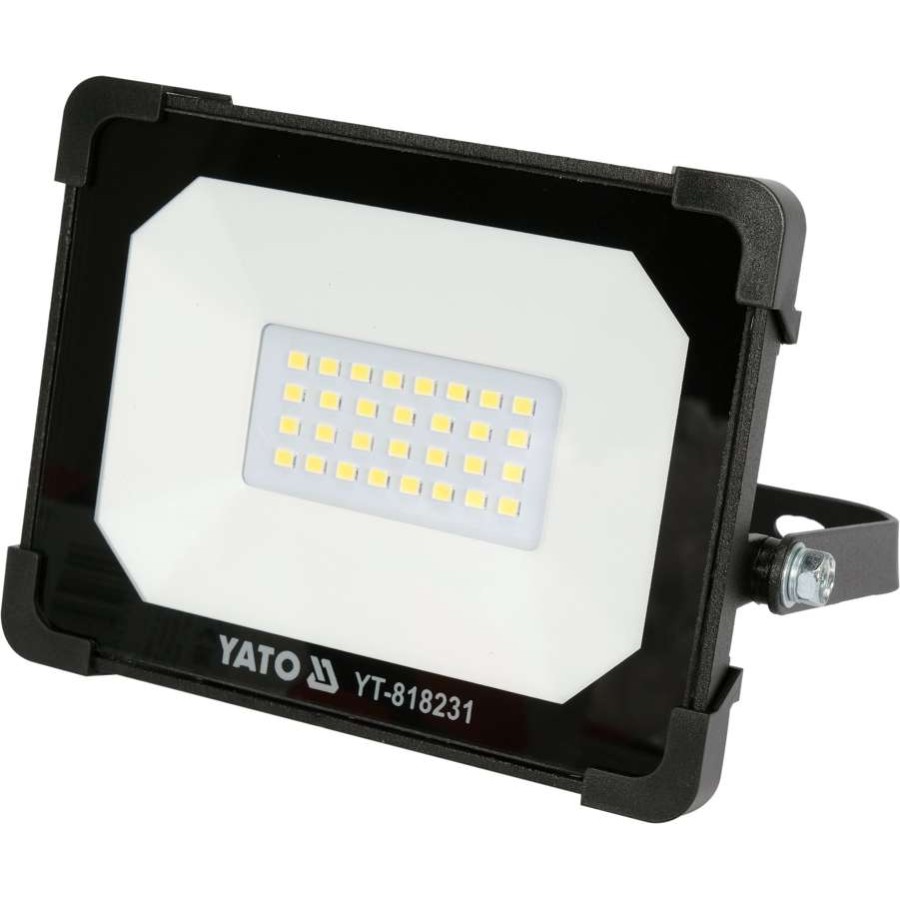 REFLEKTOR SMD LED 10W 950LM 