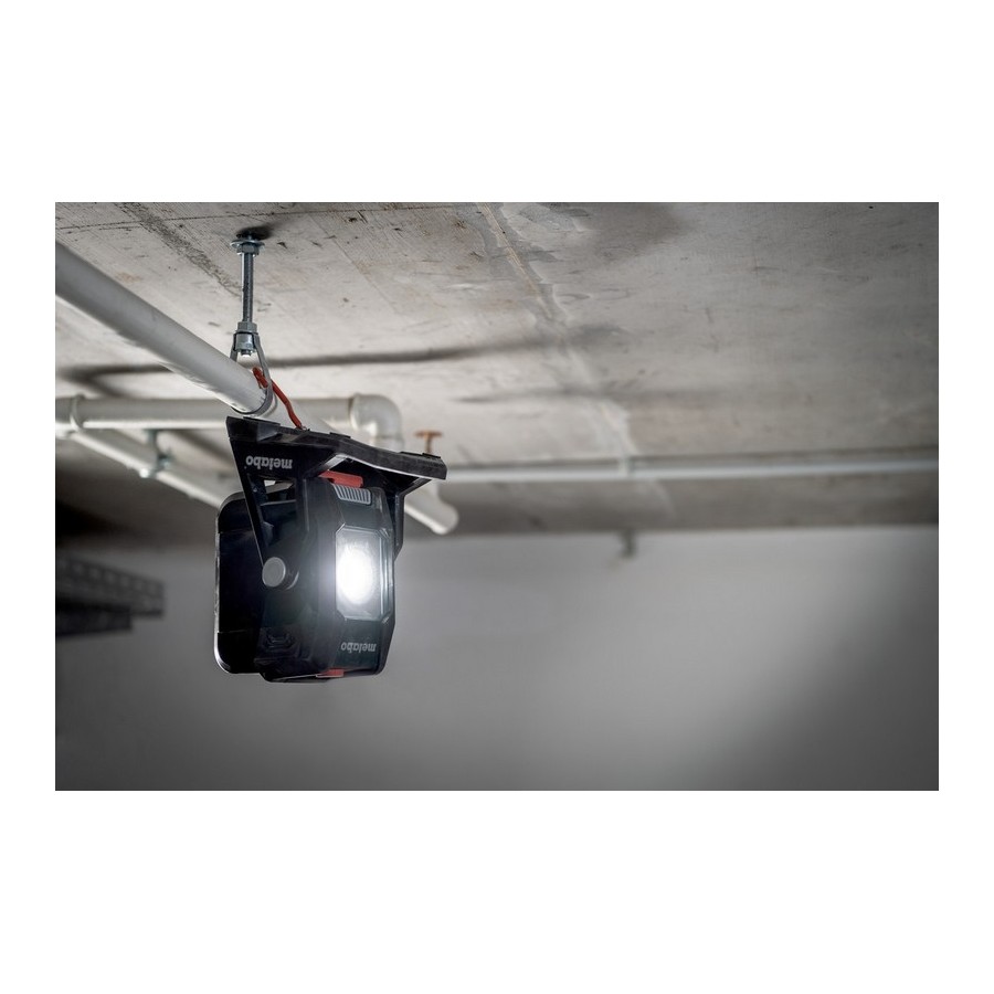 LAMPA BUDOWLANA BSA 12-18 LED 2000 