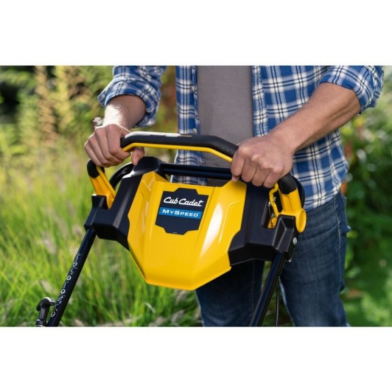 KOSIARKA SPALINOWA Z NAPĘDEM CUB CADET LM2 DR46S 46CM 